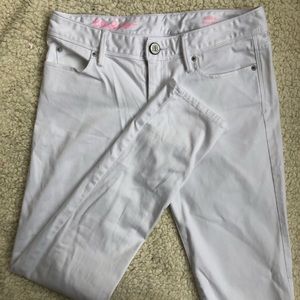 EUC Size 2 White Lilly Pulitzer skinny pants